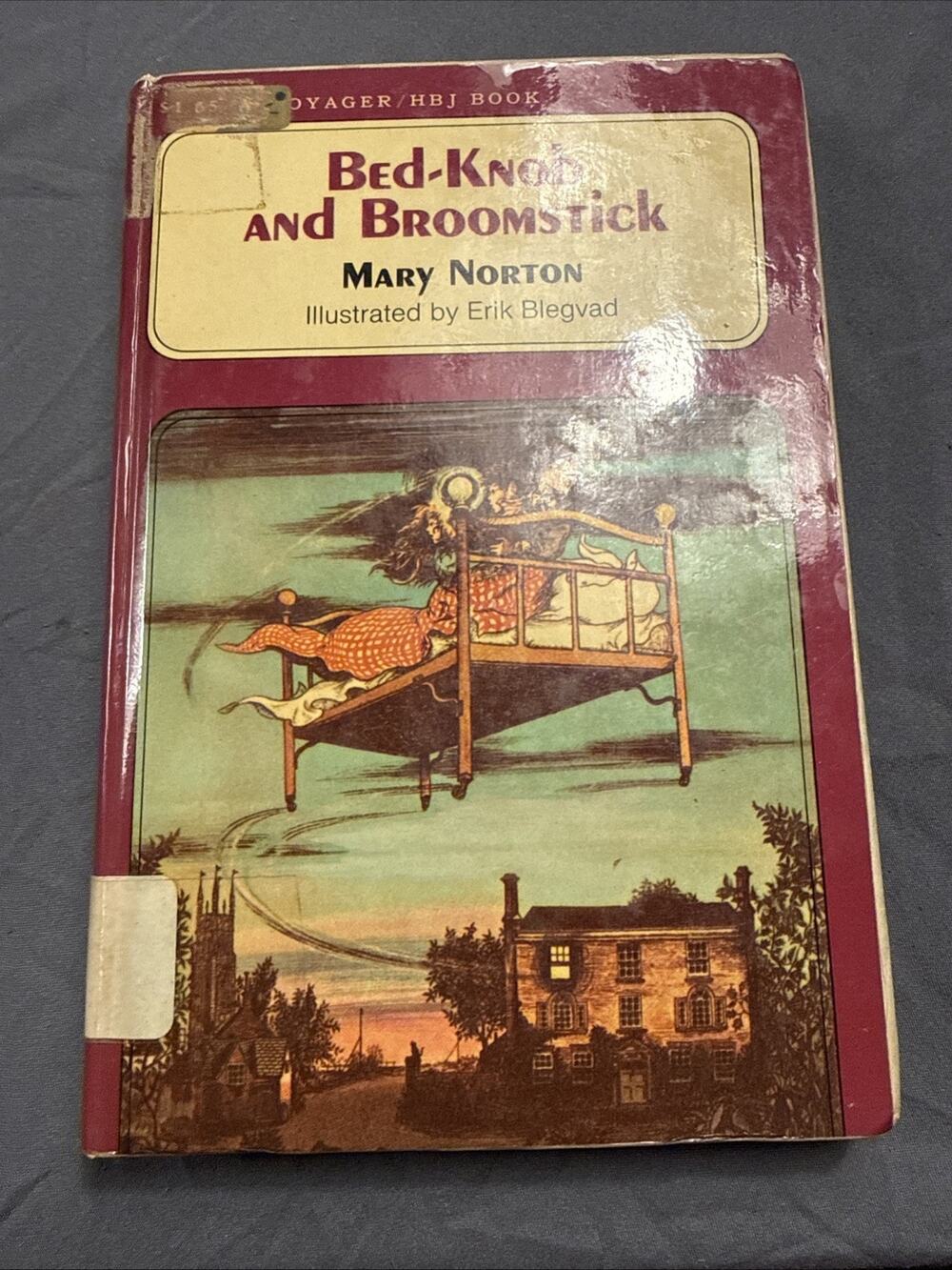Bed Knob And Broomsticks By Mary Norton (1975, Hardcover)- Voyager First Edition